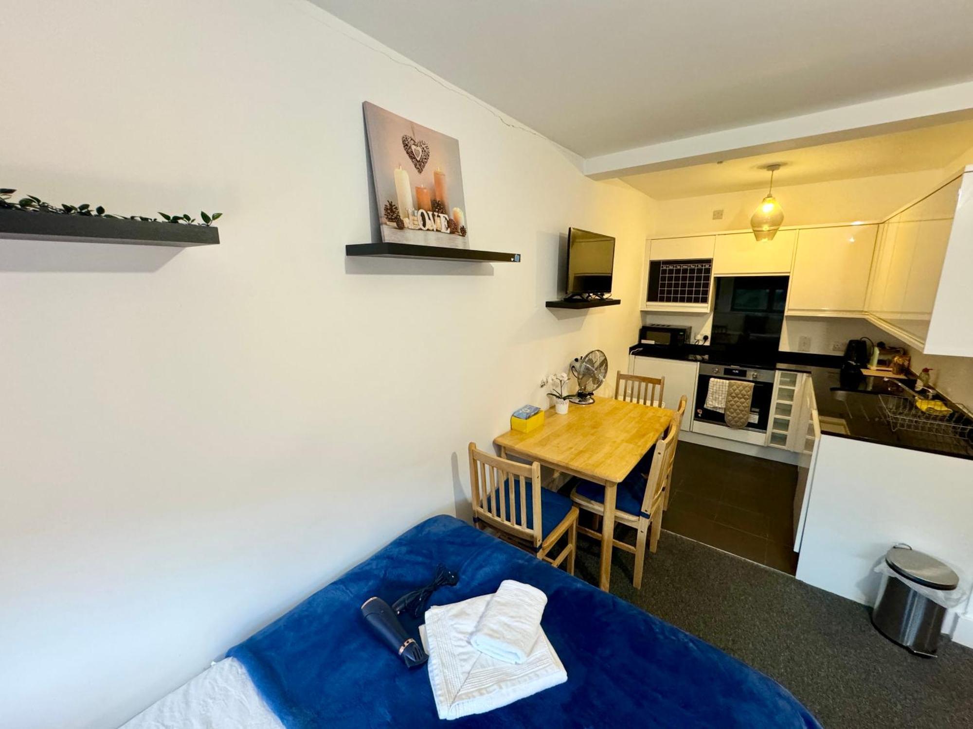 Euston Station 106 Homestay